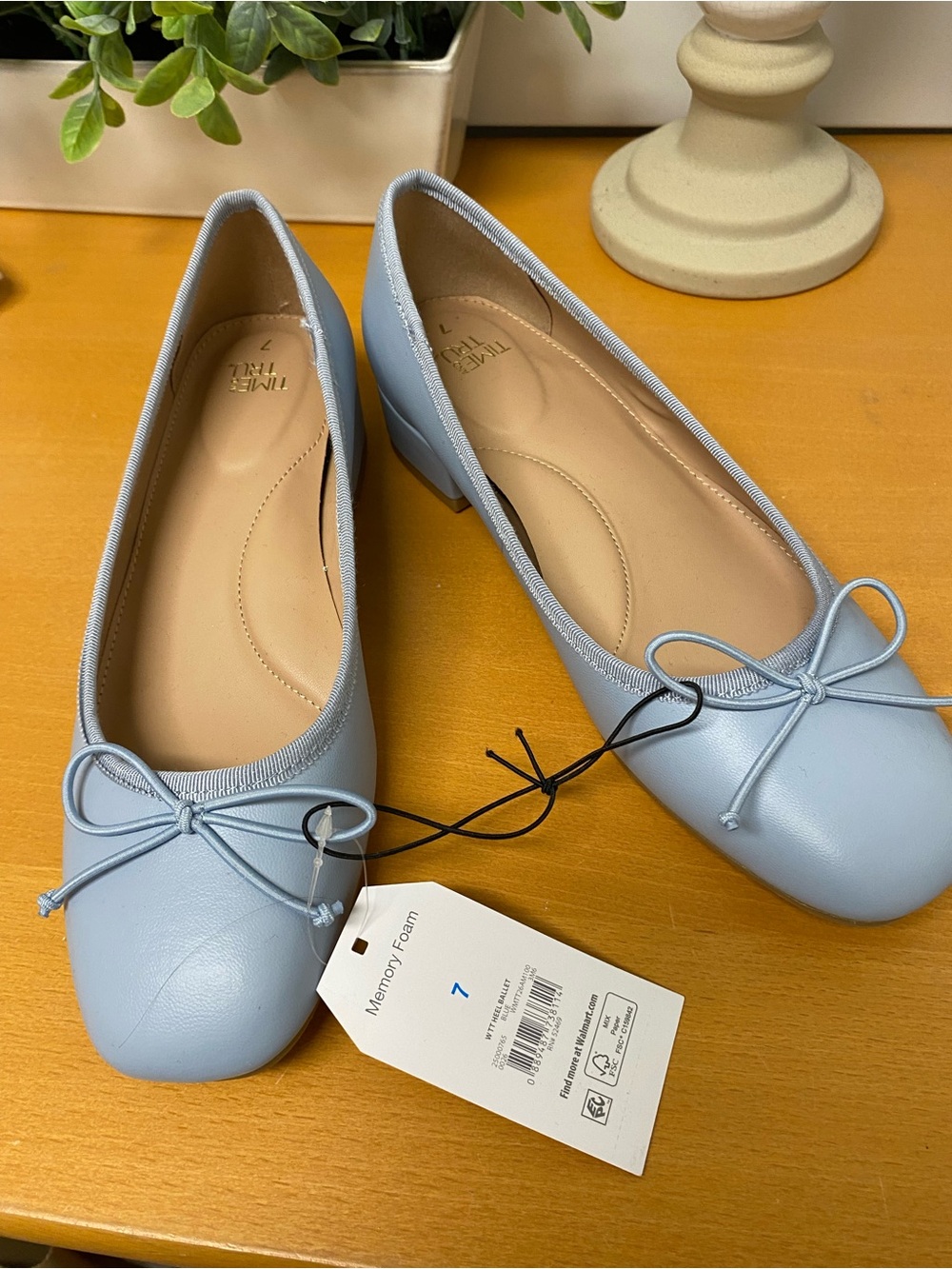Women’s Light Blue Ballet Pumps with Bow - Size 7
